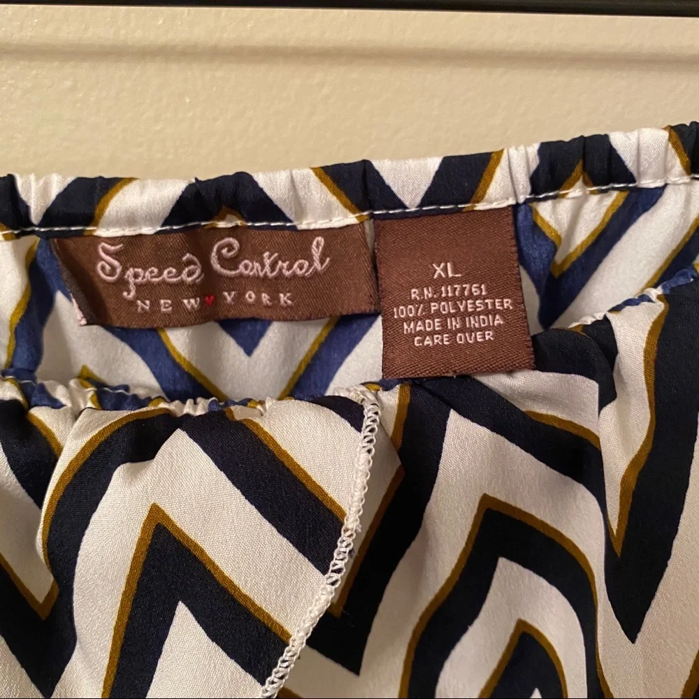 Speed‎ Control - Picture 7 of 7